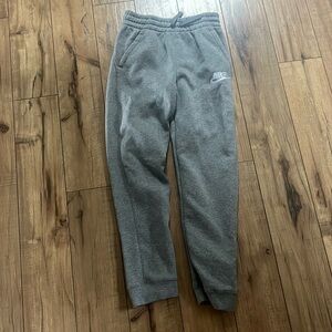 NWT Nike kids sweatpants